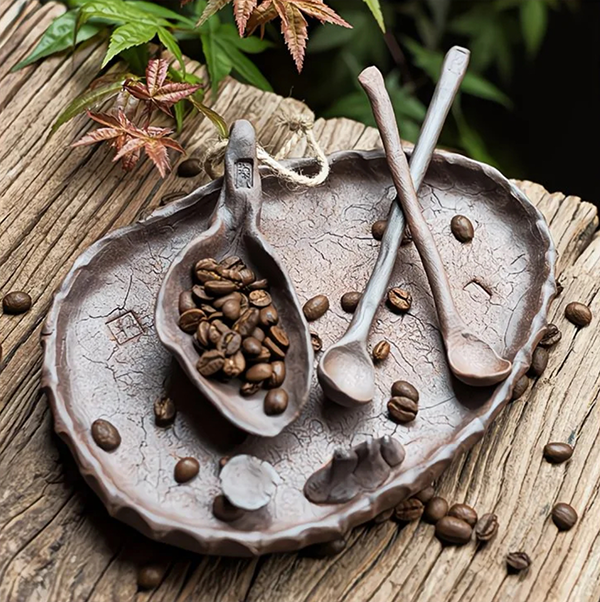 Earthen Branch Spoon