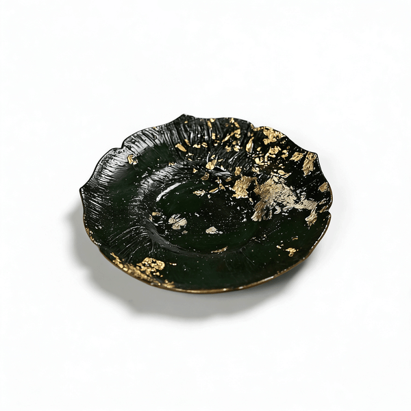 Petal-Shaped Lacquer Fruit Plate