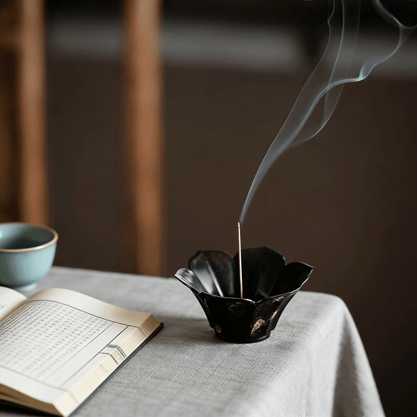 Lacquer Incense Holder Decoration